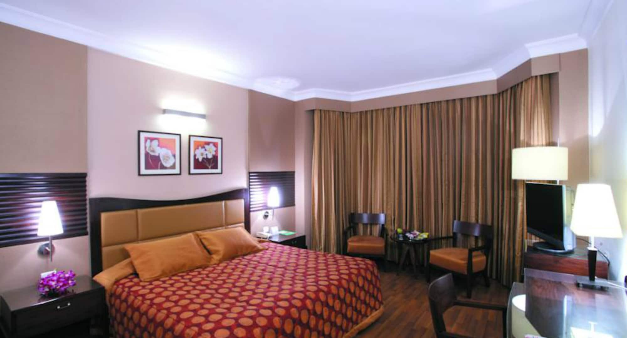 The Retreat Hotel & Convention Centre Mumbai Cameră foto