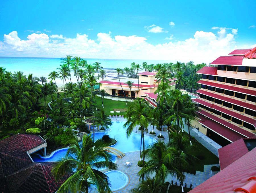 The Retreat Hotel & Convention Centre Mumbai Exterior foto